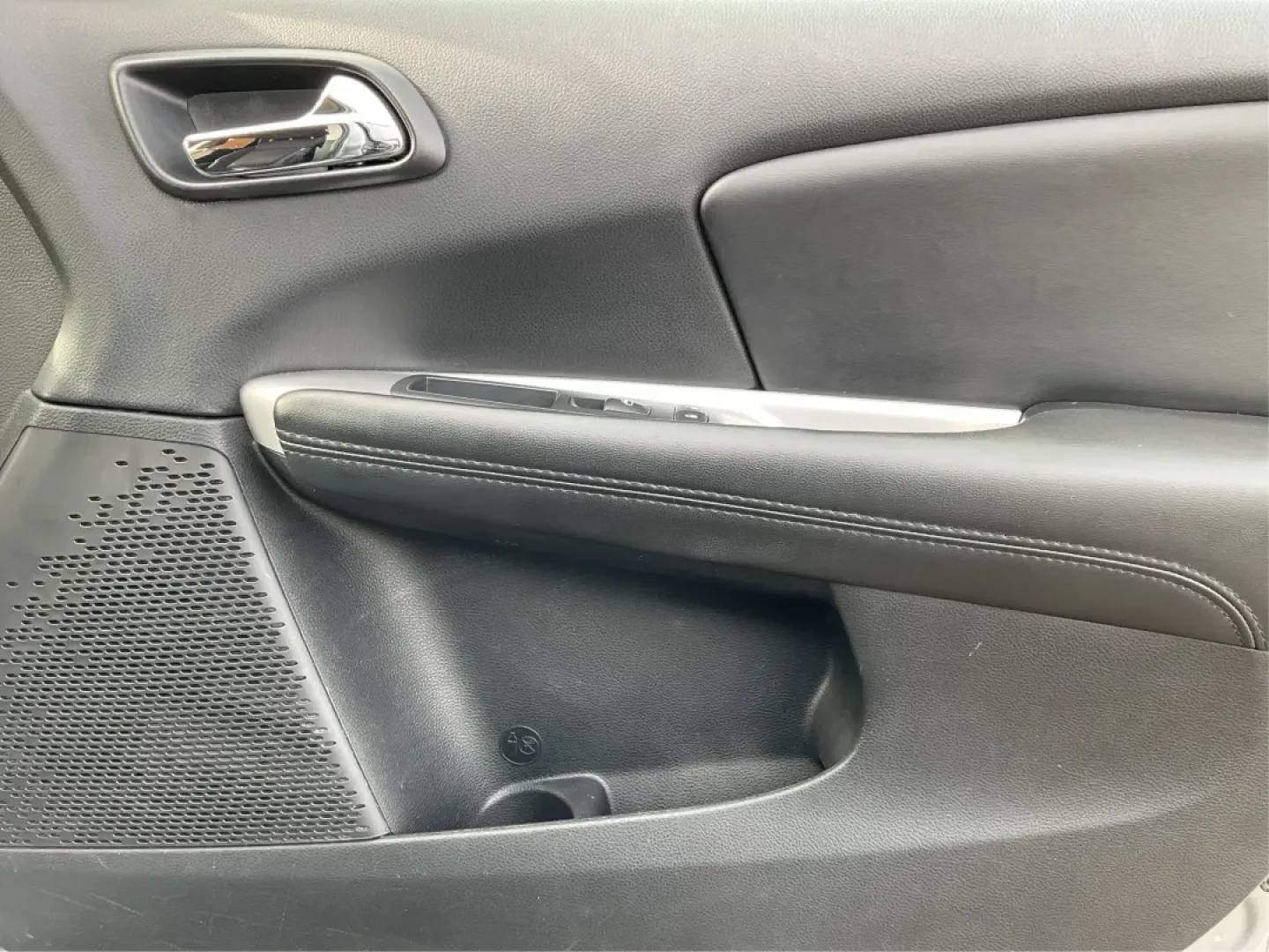 2017 Dodge Journey SXT AWD (3C4PDDBG9HT) with an Pentastar 3.6L V-6 DOHC engine, located at 1184 Kauffman Ave, Fairborn, OH, 45324, (937) 908-9800, 39.807072, -84.030914 - ### Explore New Adventures with the 2017 Dodge Journey SXT AWD at Advantage Car and Credit<br /> <br /> Looking for an SUV that can keep up with your dynamic lifestyle? The 2017 Dodge Journey SXT AWD is the perfect companion for growing families, weekend adventurers, and daily commuters alike. With - Photo#20