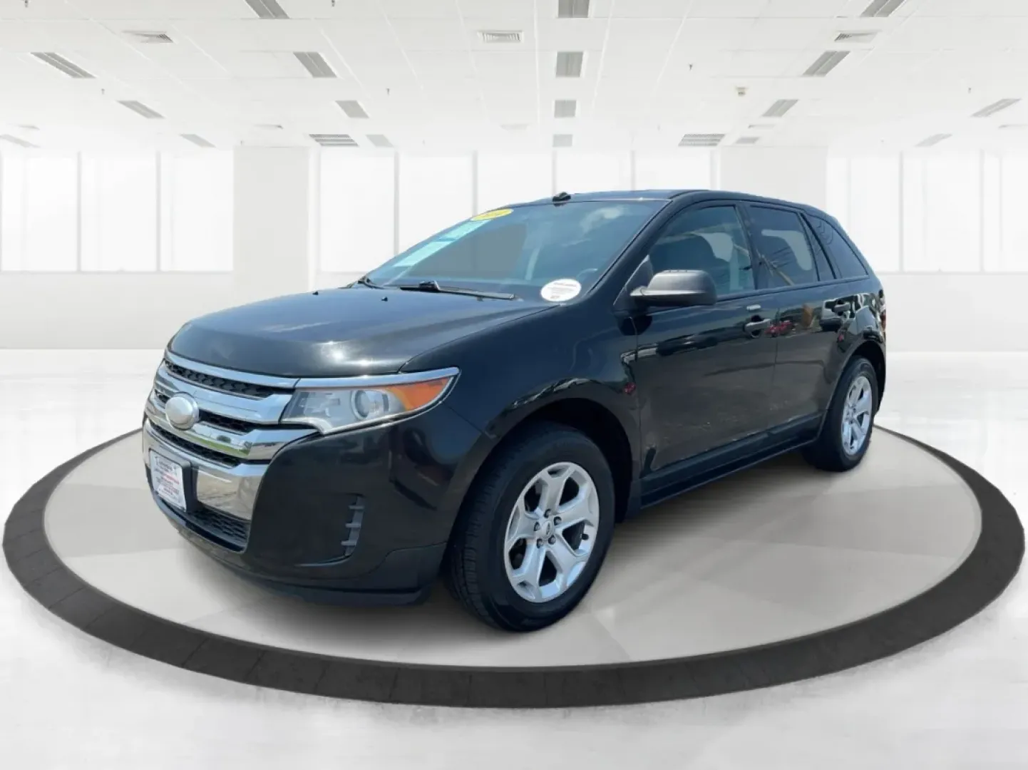 2014 Ford Edge SE (2FMDK3G96EB) with an Other engine, located at 1951 S Dayton Lakeview Rd., New Carlisle, OH, 45344, (937) 908-9800, 39.890999, -84.050255 - **Discover Your Next Adventure with the 2014 Ford Edge SE!** <br /> <br /> Are you searching for a reliable vehicle that perfectly balances style, comfort, and functionality? Look no further than this stunning 2014 Ford Edge SE, available now at Advantage Car and Credit in Fairborn, OH. This versati - Photo#8