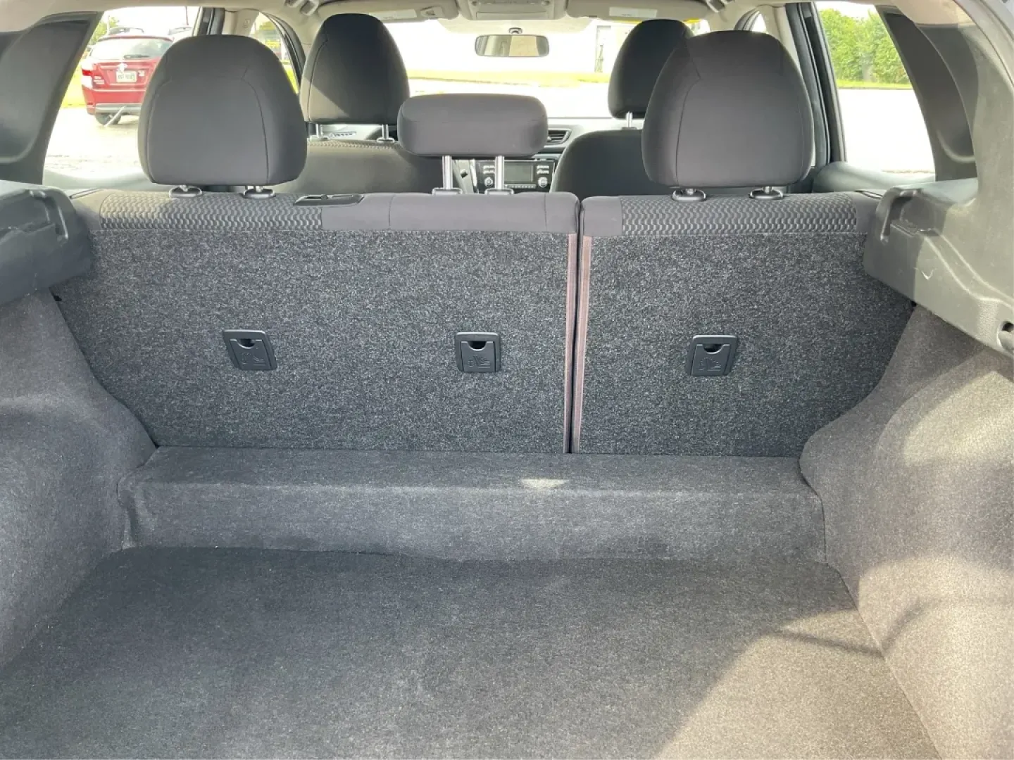 2017 Nissan Rogue S (JN1BJ1CR3HW) with an 2L I-4 gasoline direct injection engine, located at 1951 S Dayton Lakeview Rd., New Carlisle, OH, 45344, (937) 908-9800, 39.890999, -84.050255 - **Discover Adventure with the 2017 Nissan Rogue at Advantage Car and Credit!**<br /> <br /> Are you ready to elevate your lifestyle and embark on new adventures? Whether you're a busy parent juggling school drop-offs, a commuter navigating the daily grind, or an outdoor enthusiast seeking weekend es - Photo#12