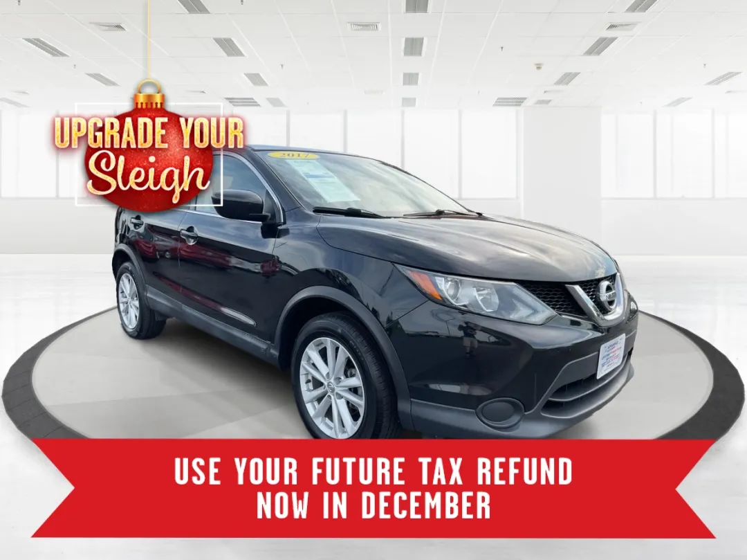 photo of 2017 Nissan Rogue S
