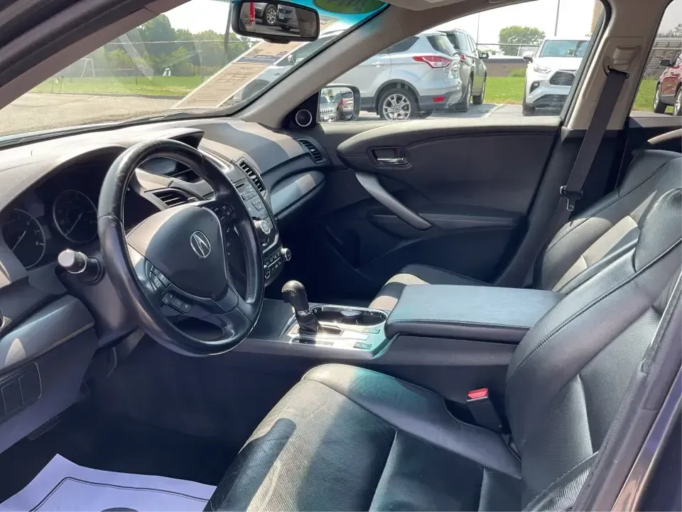 2014 Acura RDX Base (5J8TB4H33EL) with an 2.3L L4 DOHC 16V engine, 6-Speed Automatic transmission, located at 1099 N County Rd 25A, Troy, OH, 45373, (937) 908-9800, 40.057079, -84.212883 - **Elevate Your Journey with the 2014 Acura RDX: Perfect for Every Adventure in Fairborn, OH**<br /> <br /> Are you on the hunt for a versatile vehicle that can seamlessly blend into your active lifestyle? Whether you're commuting to work, running errands around Fairborn, or planning a weekend getawa - Photo#9