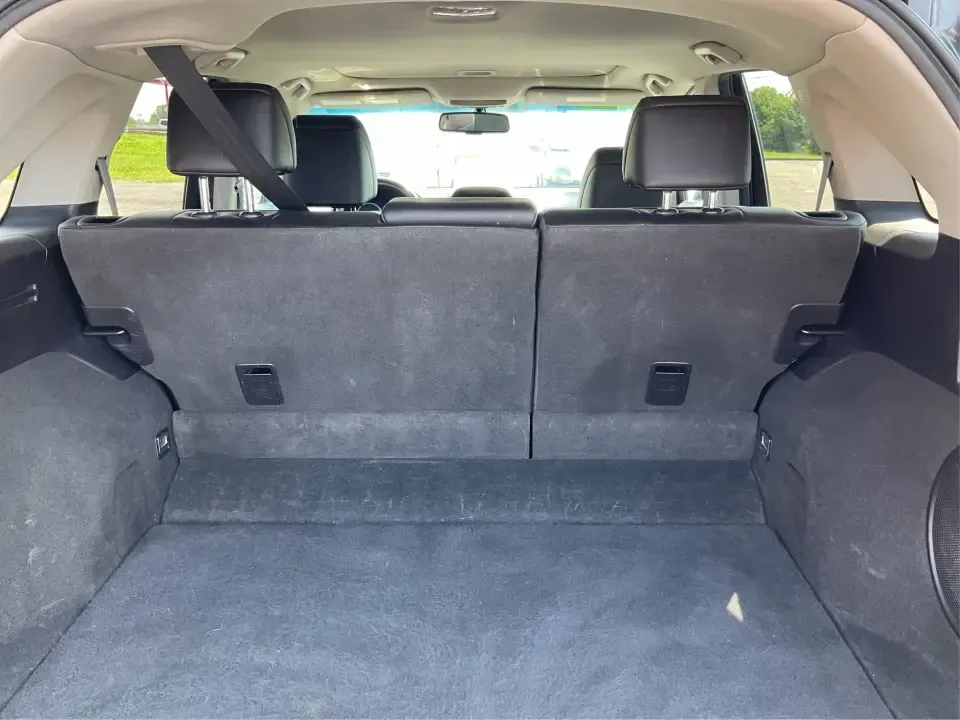 2014 Acura RDX Base (5J8TB4H33EL) with an 2.3L L4 DOHC 16V engine, 6-Speed Automatic transmission, located at 1099 N County Rd 25A, Troy, OH, 45373, (937) 908-9800, 40.057079, -84.212883 - **Elevate Your Journey with the 2014 Acura RDX: Perfect for Every Adventure in Fairborn, OH**<br /> <br /> Are you on the hunt for a versatile vehicle that can seamlessly blend into your active lifestyle? Whether you're commuting to work, running errands around Fairborn, or planning a weekend getawa - Photo#12
