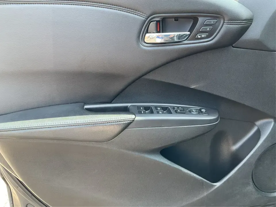 2014 Acura RDX Base (5J8TB4H33EL) with an 2.3L L4 DOHC 16V engine, 6-Speed Automatic transmission, located at 1099 N County Rd 25A, Troy, OH, 45373, (937) 908-9800, 40.057079, -84.212883 - **Elevate Your Journey with the 2014 Acura RDX: Perfect for Every Adventure in Fairborn, OH**<br /> <br /> Are you on the hunt for a versatile vehicle that can seamlessly blend into your active lifestyle? Whether you're commuting to work, running errands around Fairborn, or planning a weekend getawa - Photo#18