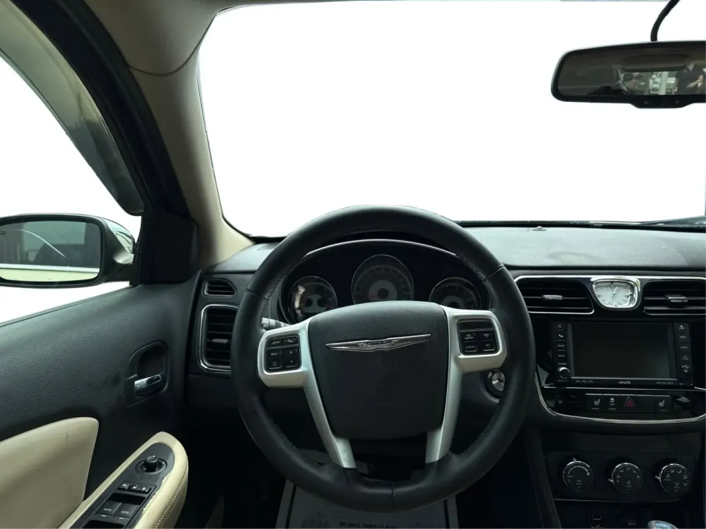 2011 Chrysler 200 Limited (1C3BC2FB0BN) with an Other engine, located at 1184 Kauffman Ave, Fairborn, OH, 45324, (937) 908-9800, 39.807072, -84.030914 - ### Elevate Your Daily Commute with the 2011 Chrysler 200 Limited<br /> <br /> Are you searching for a reliable sedan that combines style, comfort, and modern features? Look no further than the 2011 Chrysler 200 Limited, available now at Advantage Car and Credit in New Carlisle, OH. This vehicle is - Photo#21