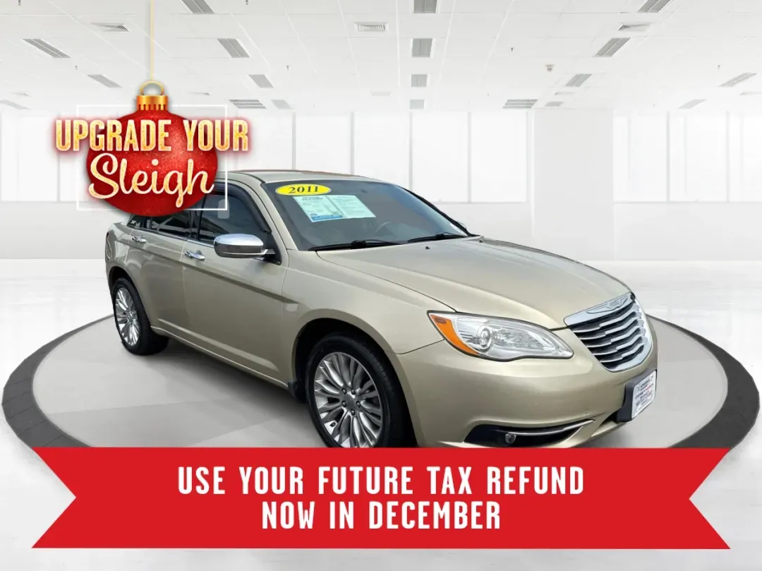 2011 Chrysler 200 Limited's photo