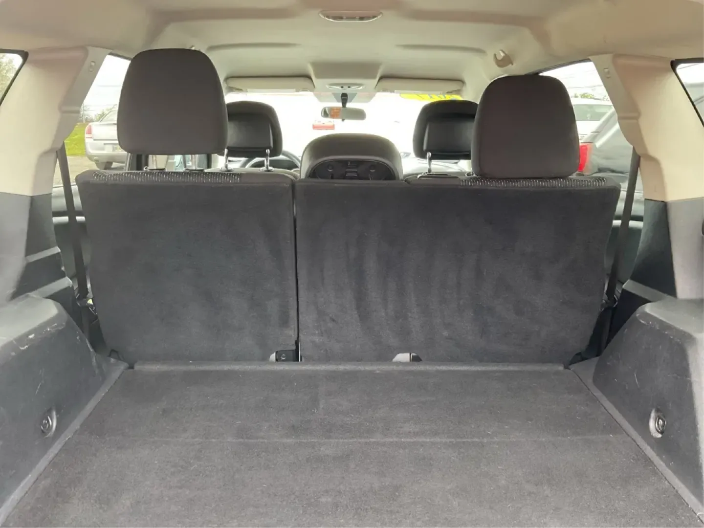 2017 Dodge Journey SE (3C4PDCAB2HT) with an Tigershark MultiAir 2.4L I-4 DOHC engine, located at 8750 N County Rd 25A, Piqua, OH, 45356, (937) 908-9800, 40.164391, -84.232513 - **Unleash Your Family Adventures with the 2017 Dodge Journey at Advantage Car and Credit!**<br /> <br /> Are you searching for the perfect SUV to suit your growing family's needs or to make those weekend adventures more exciting? Look no further than this reliable and spacious **2017 Dodge Journey** - Photo#12