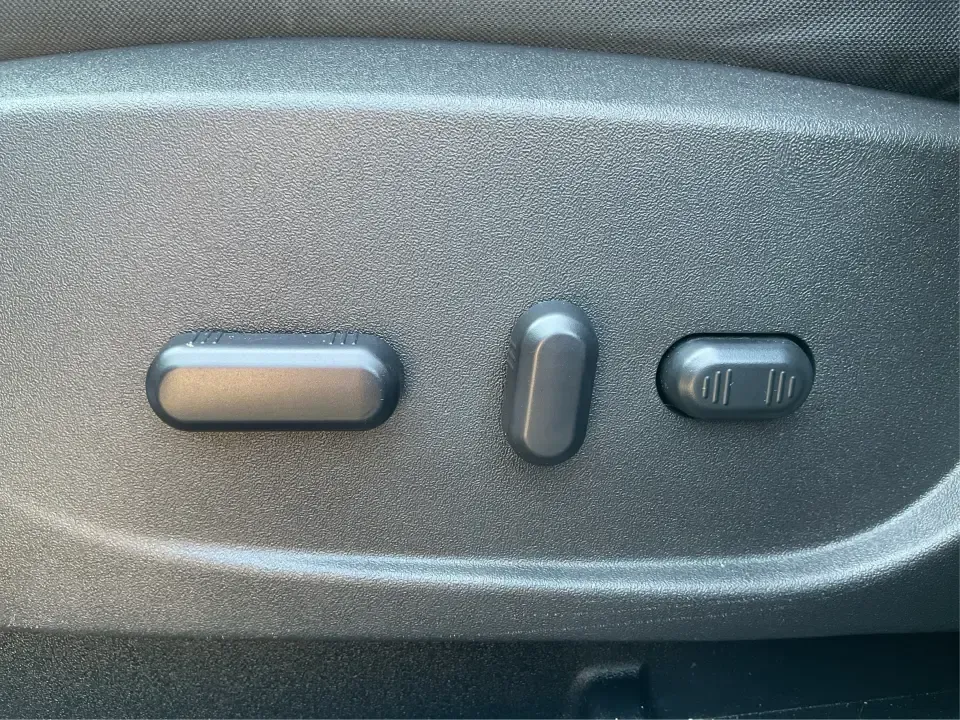 2017 Ford Escape SE (1FMCU9GD4HU) with an 1.5L L4 DOHC 16V engine, 6A transmission, located at 1184 Kauffman Ave, Fairborn, OH, 45324, (937) 908-9800, 39.807072, -84.030914 - **Adventure Awaits in This 2017 Ford Escape SE Perfect for Your Next Journey!**<br /> <br /> If you're looking for a versatile vehicle that meets the needs of an active lifestyle, the 2017 Ford Escape SE is the perfect choice for adventurous families or budget-conscious commuters. With ample room f - Photo#18