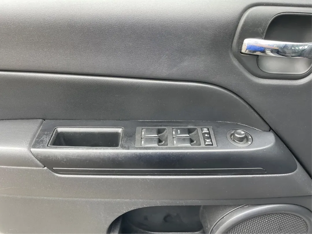 2016 Jeep Patriot Sport (1C4NJPBAXGD) with an Other engine, located at 880 E. National Road, Vandalia, OH, 45377, (937) 908-9800, 39.891918, -84.183594 - **Explore New Adventures with the 2016 Jeep Patriot Sport SUV at Advantage Car and Credit in Fairborn, OH!**<br /> <br /> Are you ready to elevate your lifestyle with a vehicle that complements your adventurous spirit? Whether you're navigating the bustling streets of Fairborn or hitting the trails - Photo#19