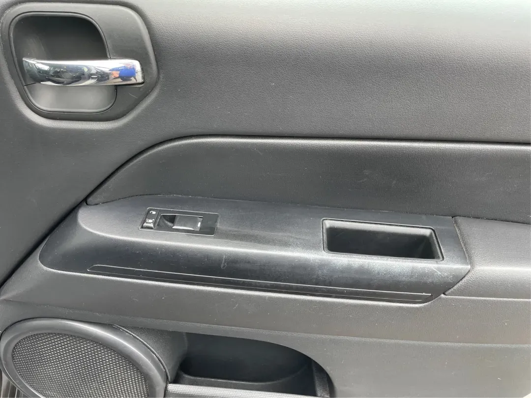 2016 Jeep Patriot Sport (1C4NJPBAXGD) with an Other engine, located at 880 E. National Road, Vandalia, OH, 45377, (937) 908-9800, 39.891918, -84.183594 - **Explore New Adventures with the 2016 Jeep Patriot Sport SUV at Advantage Car and Credit in Fairborn, OH!**<br /> <br /> Are you ready to elevate your lifestyle with a vehicle that complements your adventurous spirit? Whether you're navigating the bustling streets of Fairborn or hitting the trails - Photo#20