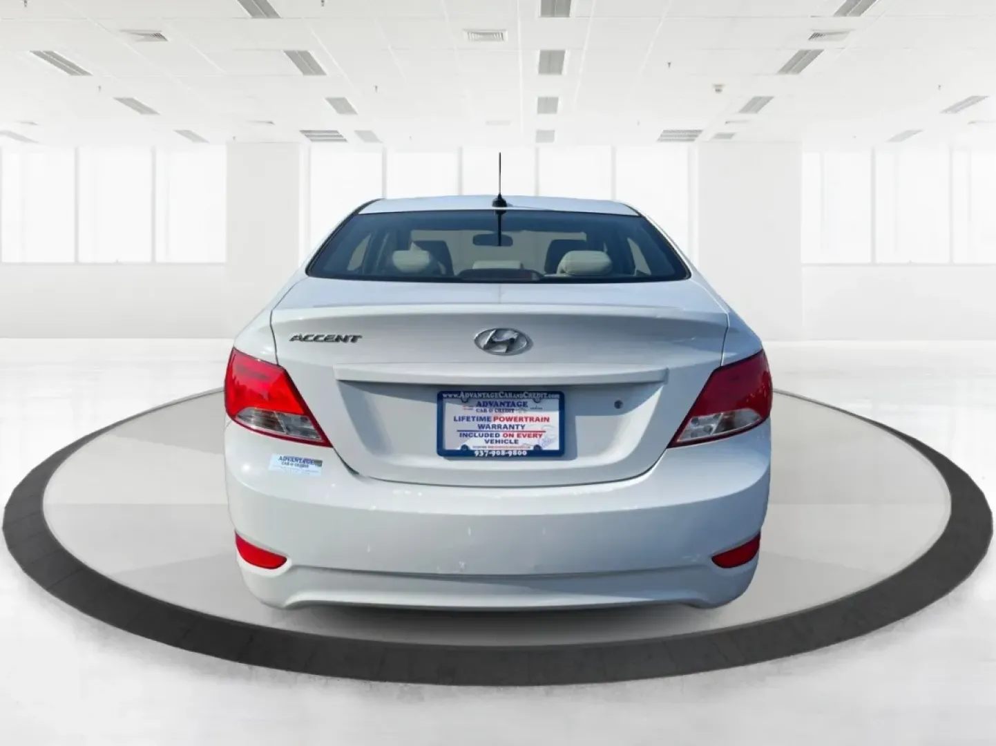 2017 Hyundai Accent SE 4-Door 6A (KMHCT4AE7HU) with an 1.6L L4 DOHC 16V engine, 6-Speed Automatic transmission, located at 1099 N County Rd 25A, Troy, OH, 45373, (937) 908-9800, 40.057079, -84.212883 - Are you searching for a reliable, budget-friendly vehicle that accommodates your busy lifestyle? Look no further than Advantage Car and Credit in Fairborn, OH! We specialize in providing top-notch used vehicles with flexible financing options tailored to fit your needs. Our 2017 Hyundai Accent SE is - Photo#3